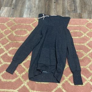 Calvin Kline sweatshirt size L